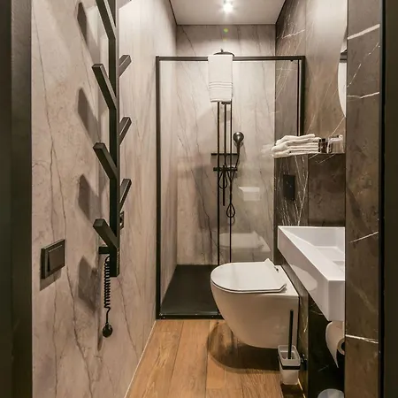 In Апартаменты *