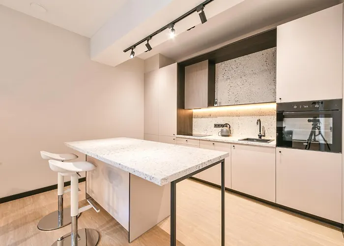 In Апартаменти *